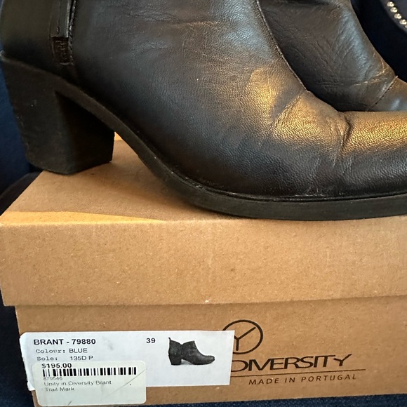 UNITY IN DIVERSITY ankle boot in rich blue. EU 39 - Picture 8 of 12